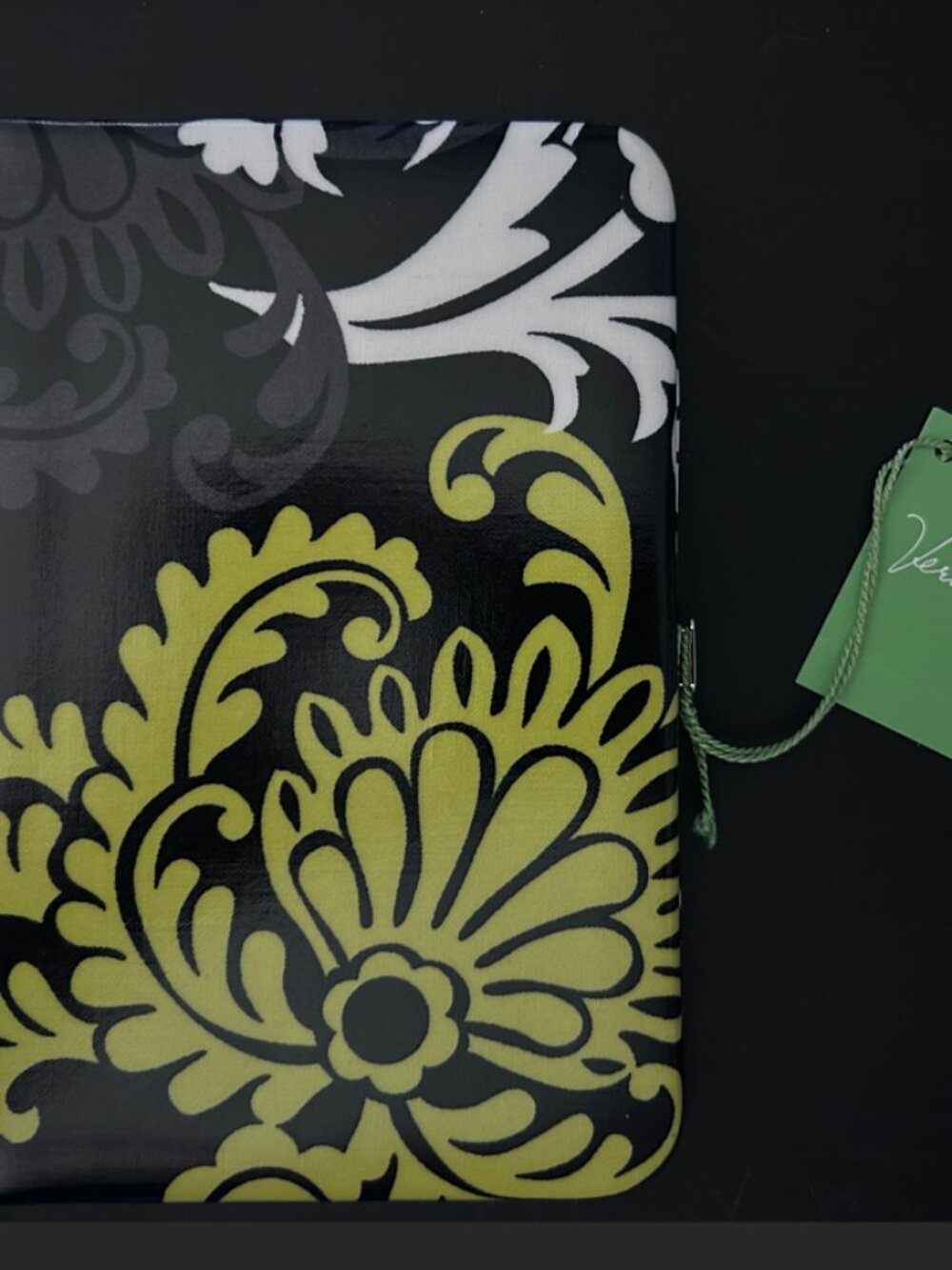 VERA BRADLEY SHOW & TELL BAROQUE HANDBAG PHOTO ALBUM